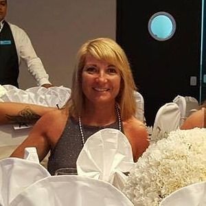 Meet your Posher, Pam